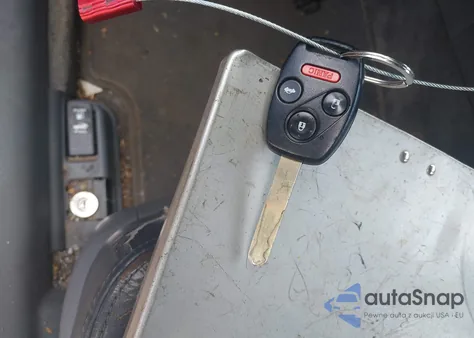 2005 Honda Accord 3.0 Ex z USA, uszkodzony, nr VIN 1HGCM668X5A077639